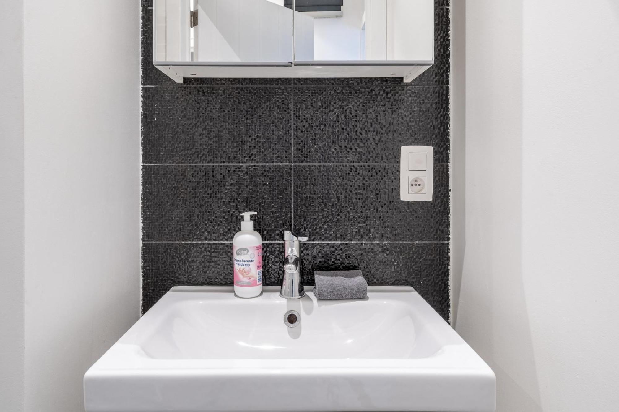 Beautiful Cozy Apartments In The Heart Of Antwerpen Eksteriør billede